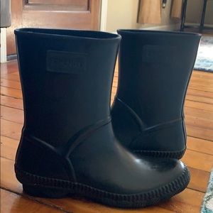 Sperry rain boots